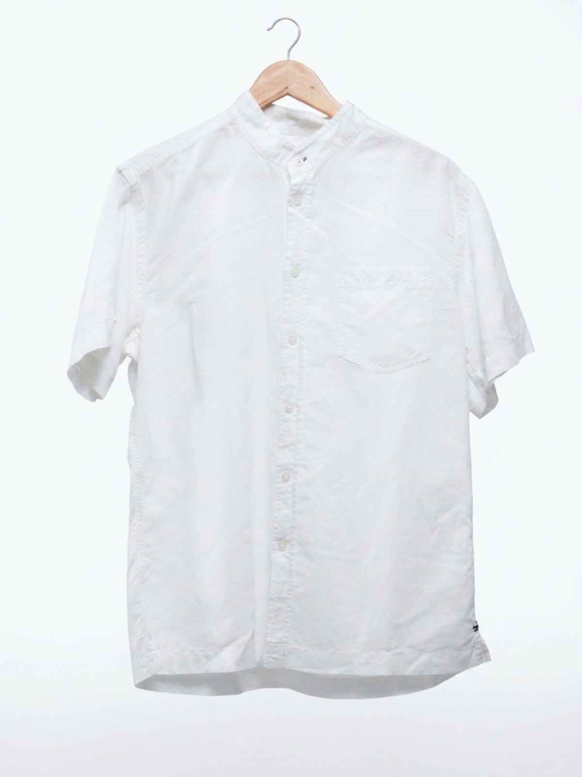 Camisa de Linho com Gola Padre / Mandarim